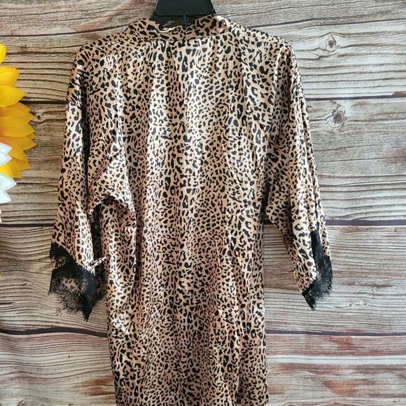 In bloom Women's Short animal print robe XS Pre-owned - Picture 2 of 7
